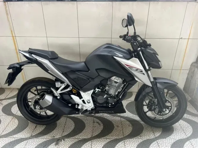Twister 300F - 2026 CBS