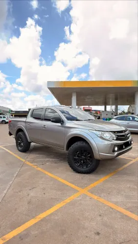 Mitsubishi L200 Triton Sport HPE-S 2.4 CD Dies. AUT 2019
