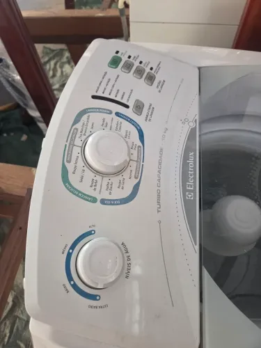 Maquina 10 kg eletrolux