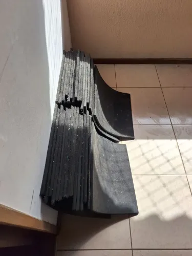 PISO PARA ACADEMIA. ALTO IMPACTO. 50X50. 15MM PRETO