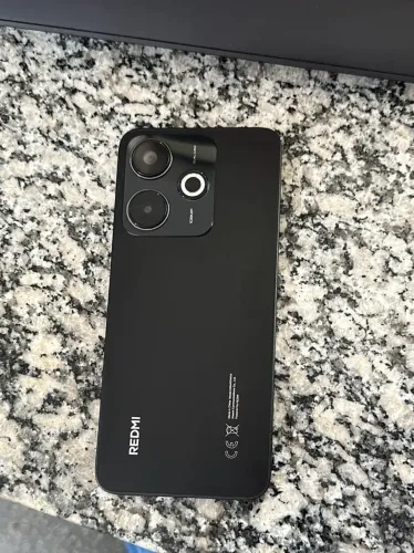 Xiaomi Redmi 13x usado (mínimas marcas de uso)