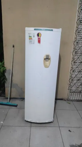 Geladeira Consul palito com água na porta (ENTREGA INCLUSO)