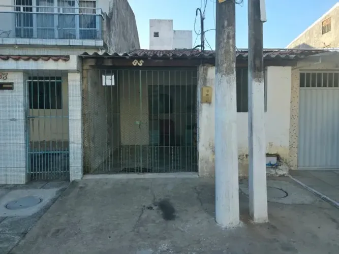 OPORTUNIDADE NA PAJUÇARA ( CASA PROXIMO A ORLA )