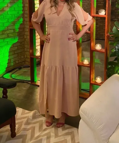 Vestido midi nude, tamanho único