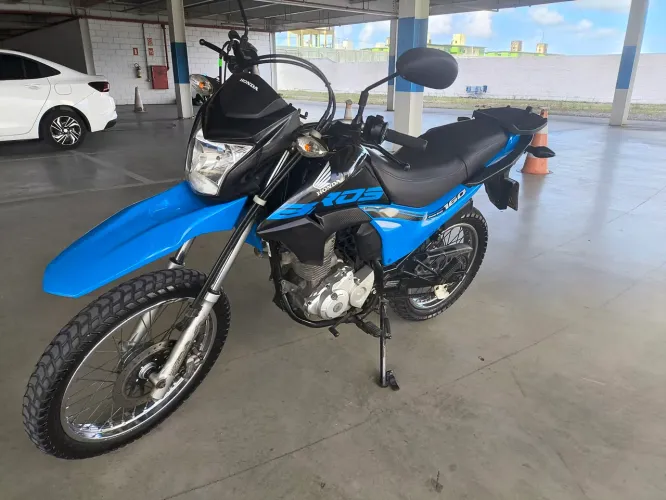 Bros ESDD 2018 Moto de Garagem.