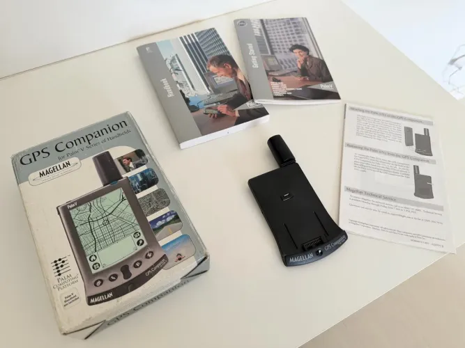 Nostalgia - GPS Magellan Palm V