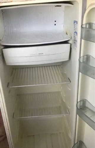 Geladeira cônsul 1 porta
