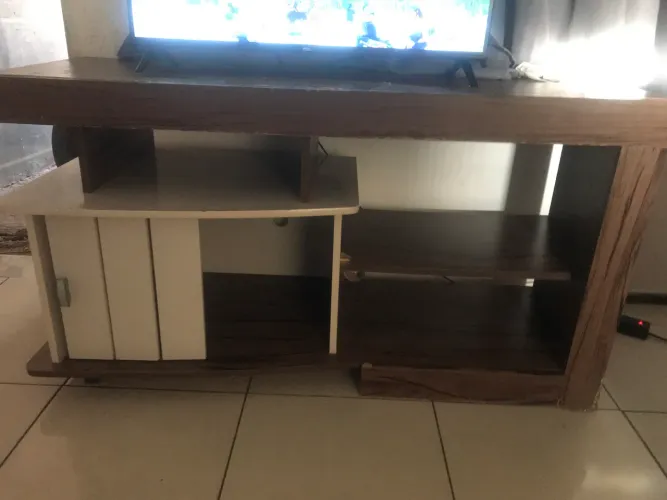 Vende-se esse rack 70 Reais