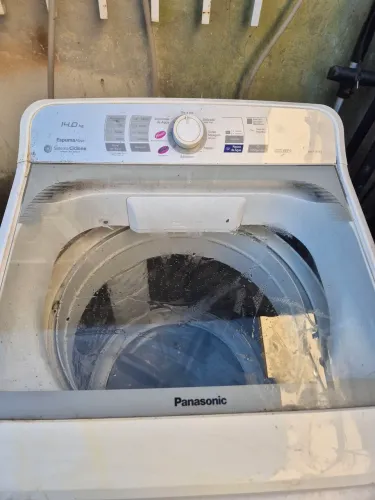 Máquina de lavar Panasonic 14kg ( com defeito)