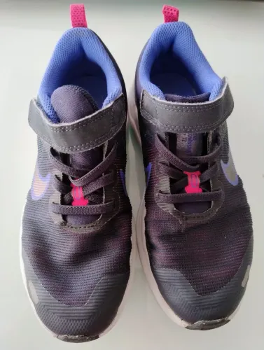 Tênis infantil feminino Tam 32 Nike