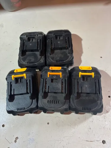 Vendo 5 baterias para parafusadoras