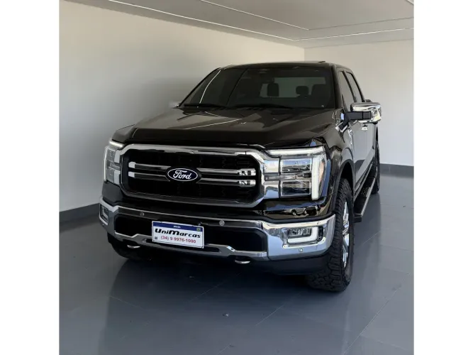 Ford F-150 Lariat Black 4X4 5.0 V8 2024