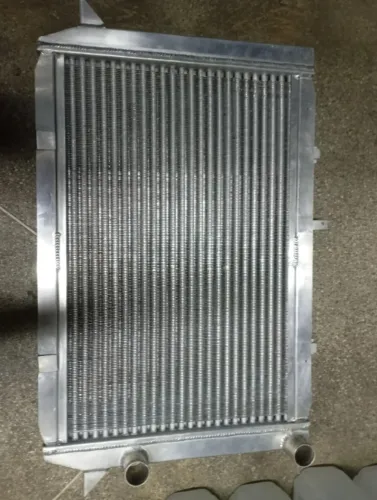 Radiador Alumínio F1000/F4000