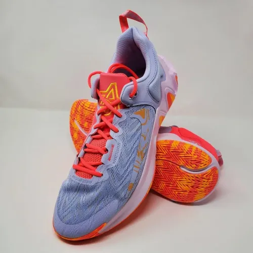 Tênis nike feminino original.