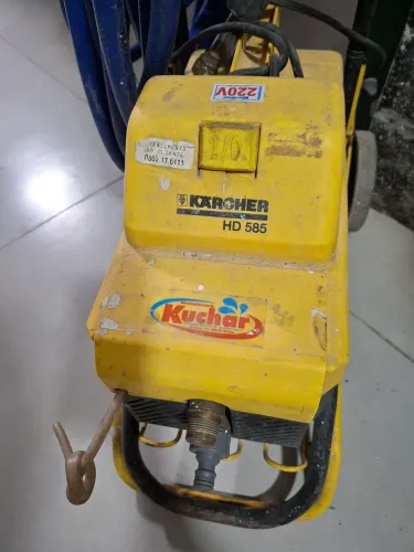 Lavadora de alta pressão <br>Karcher 585 HD - 220
