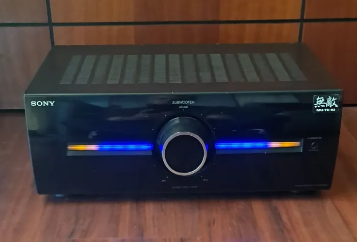 Amplificador p/ Subwoofers Passivos Sony Muteki ( KMSW500 ) - Impecável 