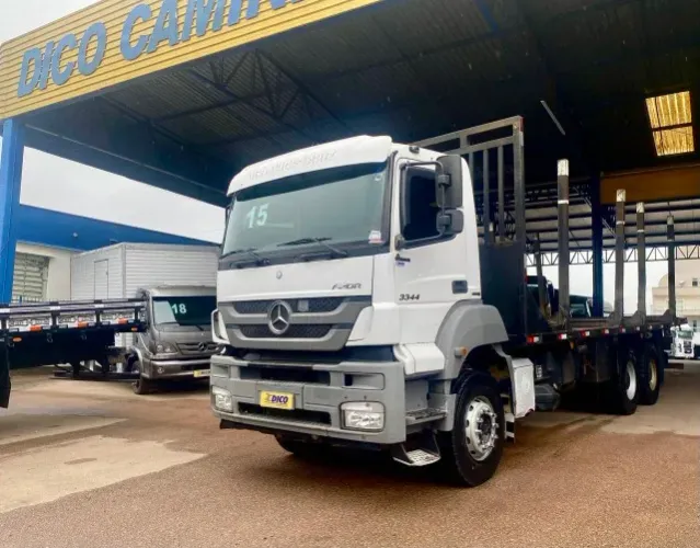 MB Axor 3344 6x4 Transtora 2015