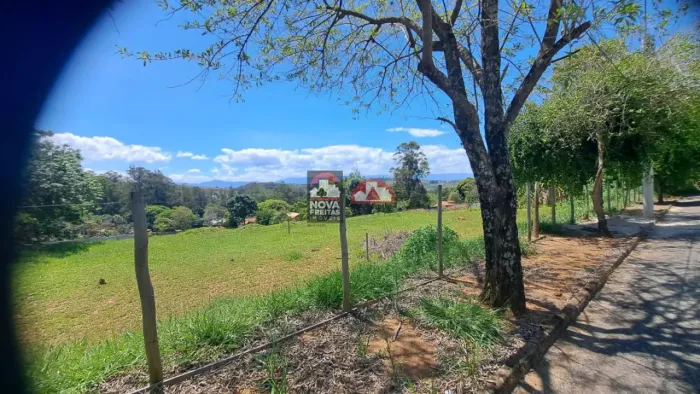 Área à Venda com 8 Lotes no Bairro São Judas em Taubaté