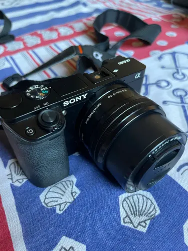 Câmera sony alpha 6000