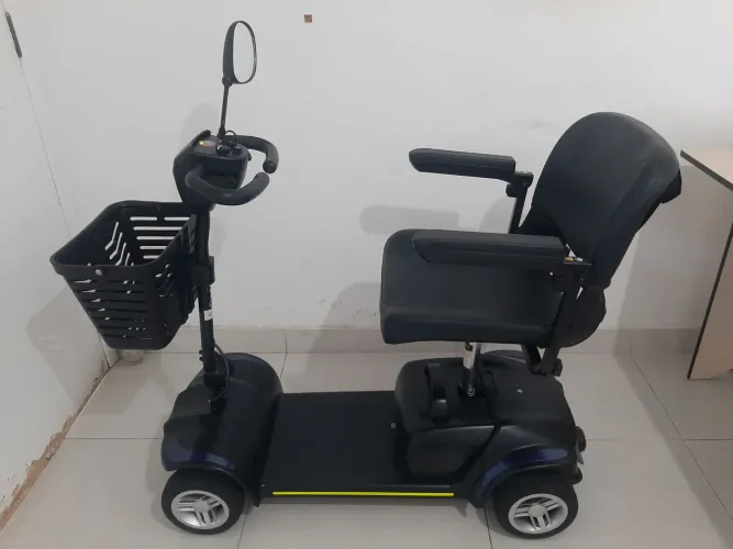 Cadeira elétrica motorizada