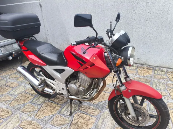 VENDO HONDA TWISTER 2008