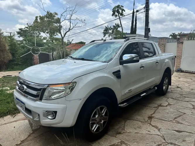 Ford Ranger Limited 3.2 20V 4X4 CD Aut. Dies. 2014
