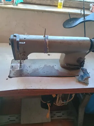 Máquina de costura