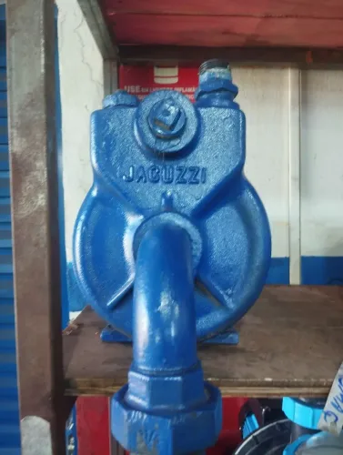 Vendo bomba d'água marca jacuzzi 2cv