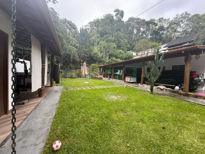 ? Casa à Venda - Serra da Cantareira R$ 750.000,00