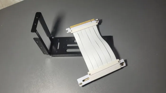 Suporte Vertical Para Placa De Vídeo + Cabo Riser PCIe 3.0 - Branco