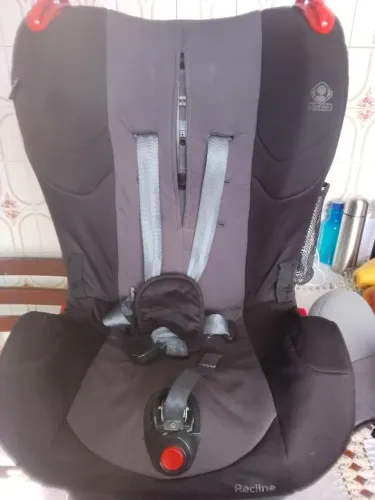 Cadeirinha de carro safety first