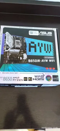 Placa Mãe Asus B650M-AYW WIFI (semi-nova), AMD AM5, DDR5
