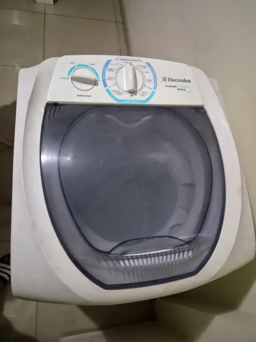Máquina de lavar Electrolux 6 kg LTE06