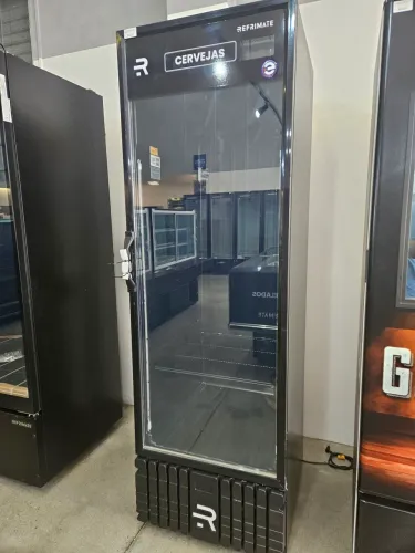 cervejeira expositora 570L com aquecimento no vidro full black