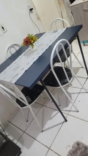 Mesa com cadeiras 
