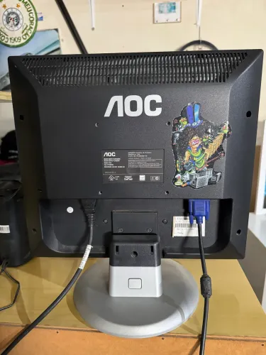 Monitor AOC 17 Polegadas