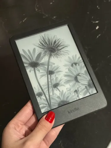 Kindle 2024 Amazon 6" 16GB Wi-Fi Preto