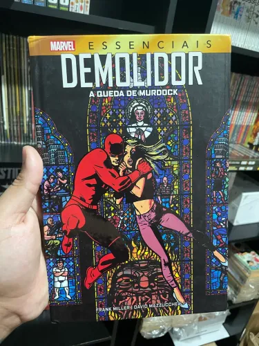 HQ Demolidor : A Queda de Murdock ( Marvel Essenciais / Panini )
