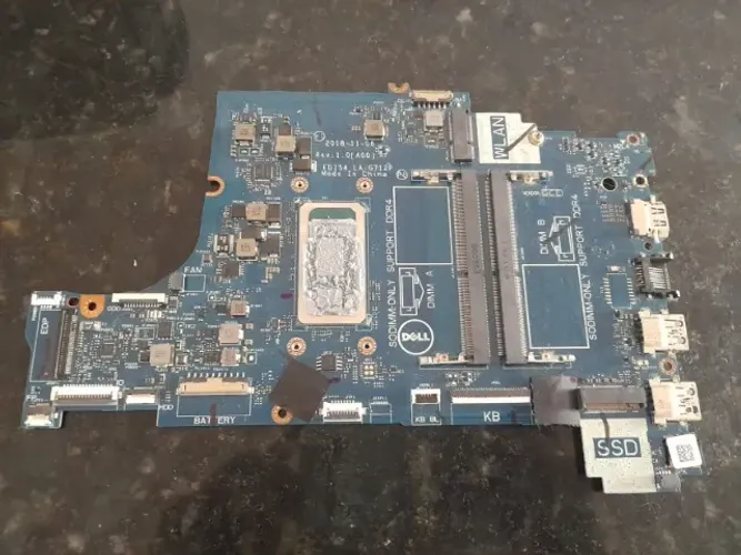 Placa Mãe de Notebook Dell LA-G712P Processador I3