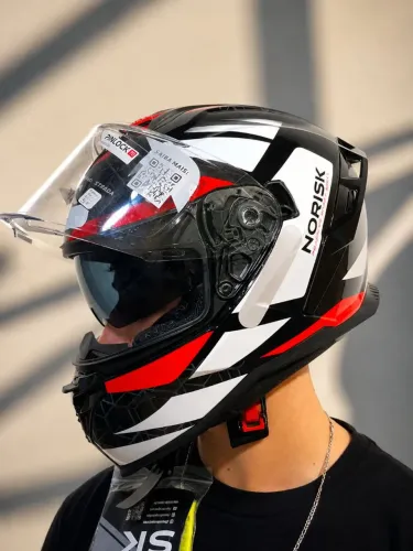 Capacete Norisk Strada II