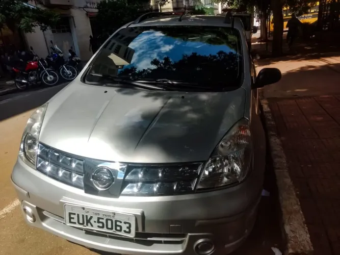 Nissan Livina S 1.6 16V Flex Fuel Mec. 2012