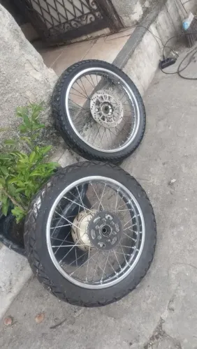 VENDO RODAS E PNEUS MOTO CROSSER 150