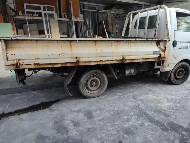 Vende carroceria para HR 
