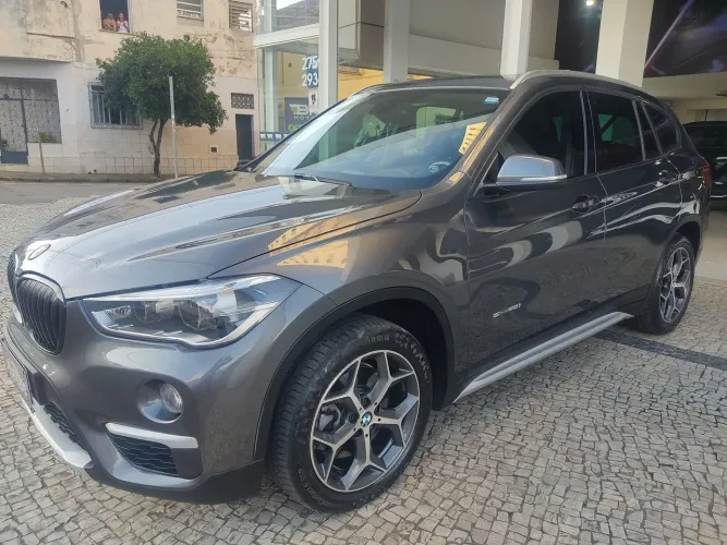 BMW X1 Sdrive 20I X-line 2.0 TB Active Flex 2018
