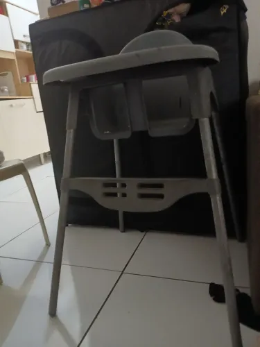 Vendo cadeirinha de alimentação