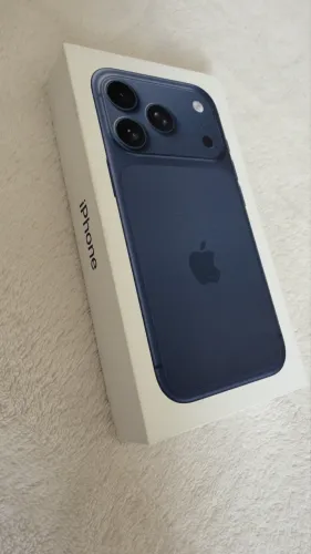 iPhone 17 pro 1tb azul na caixa