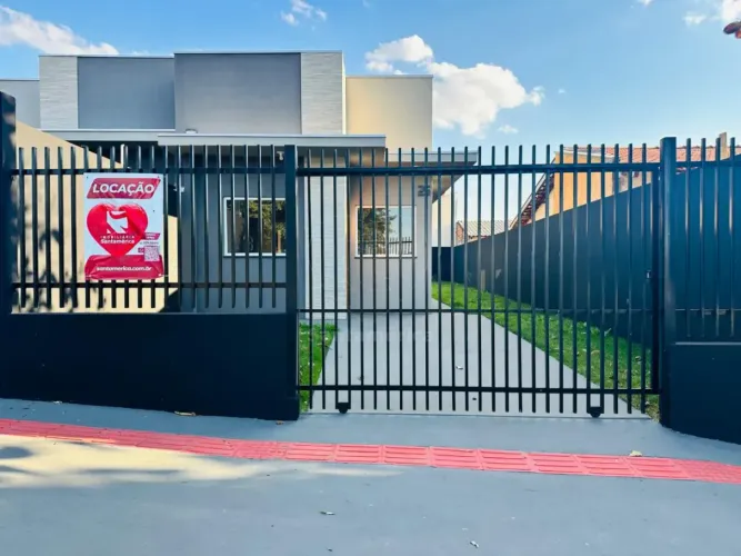 Casa com 2 Dormitórios na Região Norte de Londrina para Locação