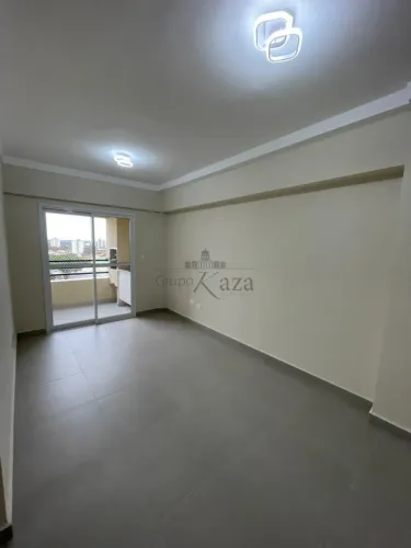 Apartamento - Residencial Villagio Oriente - No bairro Jardim Oriente - 2 Dormitórios - 66