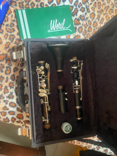 Vendo Clarinete / Marca - Weril 