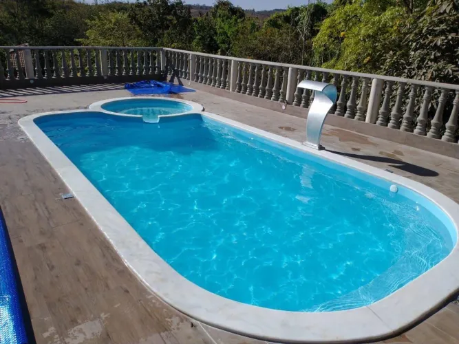 Piscina de fibra